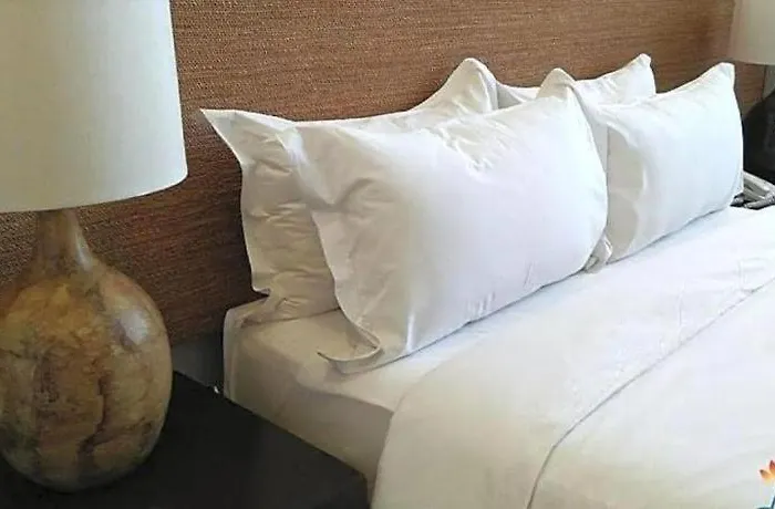 Hotel Azia Cebu