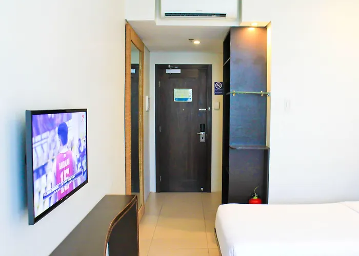 Hotel Azia 3*