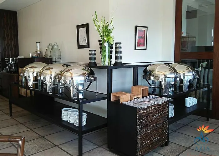 Hotel Azia 3*